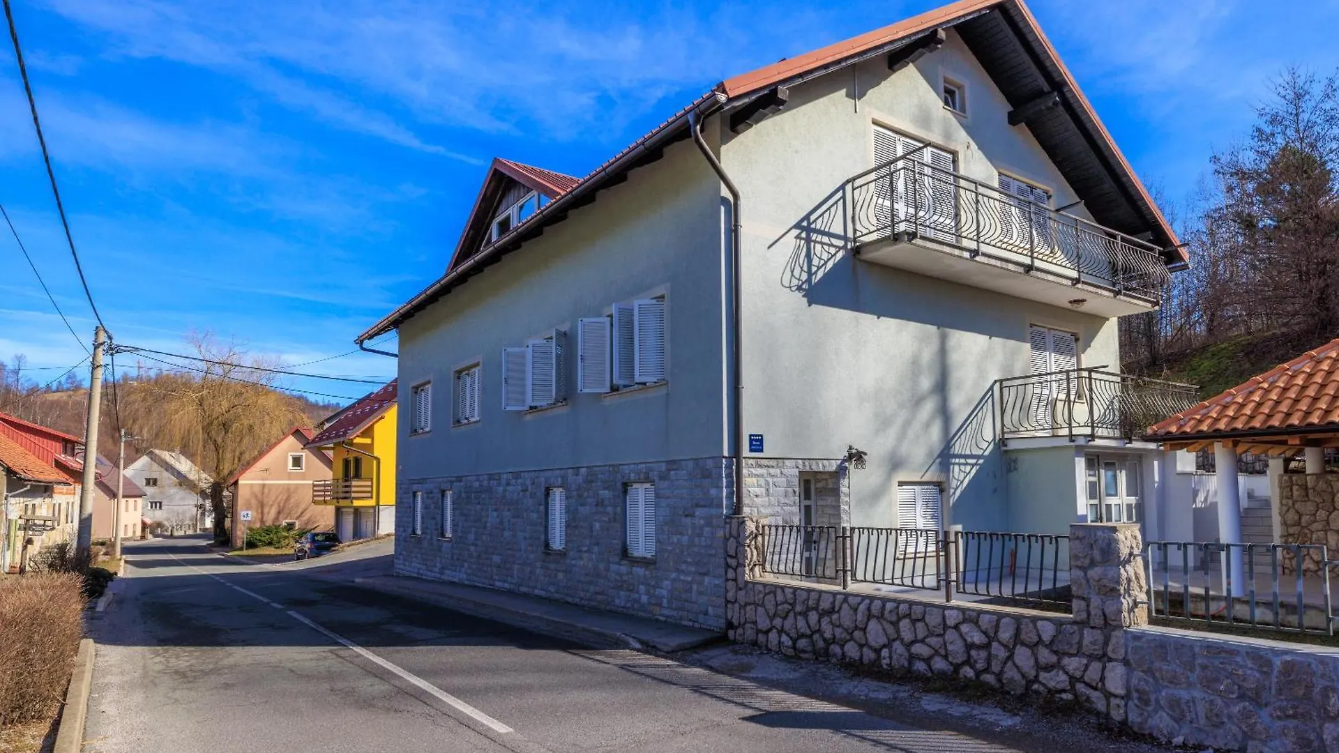 Apartmani Andelic- Fuzine 1